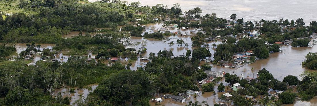 Cheia Rio Madeira - Rondônia O nível do Rio Madeira continua subindo e atingiu hoje (25) a marca dos 18,5 metros. De acordo com a Sala de Gerenciamento de Crise do município, 1.336 famílias foram retiradas de casa em Porto Velho e em 14 distritos da capital.