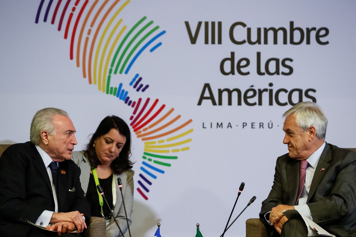 Alan Santos/PR Lima - Presidente Michel Temer durante encontro com o presidente do Chile, Sebastian Piñera, na 8ª Cúpula das Américas, no Peru (Alan Santos/PR)