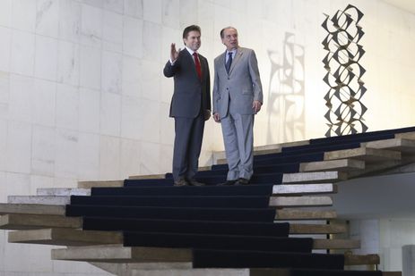 O ministro das RelaÃ§Ãµes Exteriores, Aloysio Nunes Ferreira, e o chanceler do Paraguai, Luis Alberto Castiglioni, durante encontro no PalÃ¡cio Itamaraty.