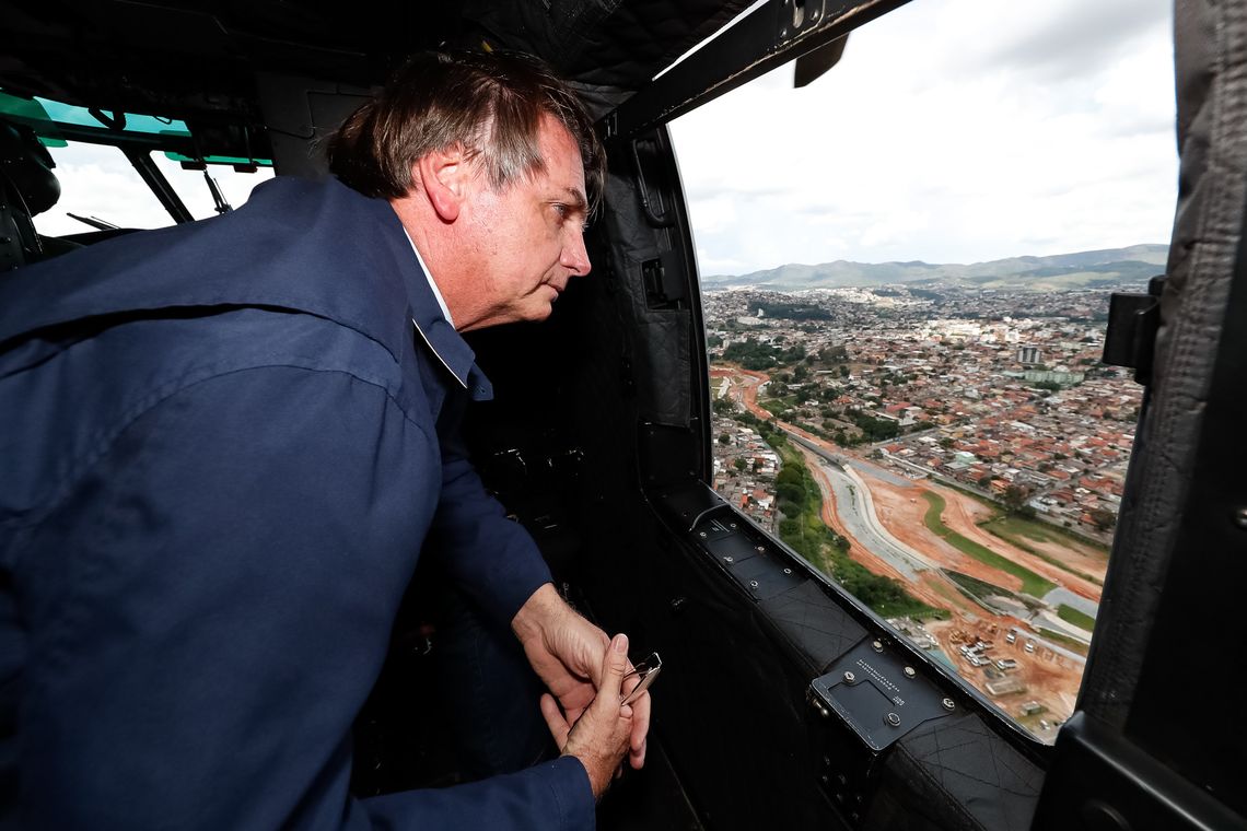Alan Santos/PR Presidente Jair Bolsonaro sobrevoa áreas atingidas pelas Chuvas em Belo Horizonte e região metropolitana de Minas Gerais