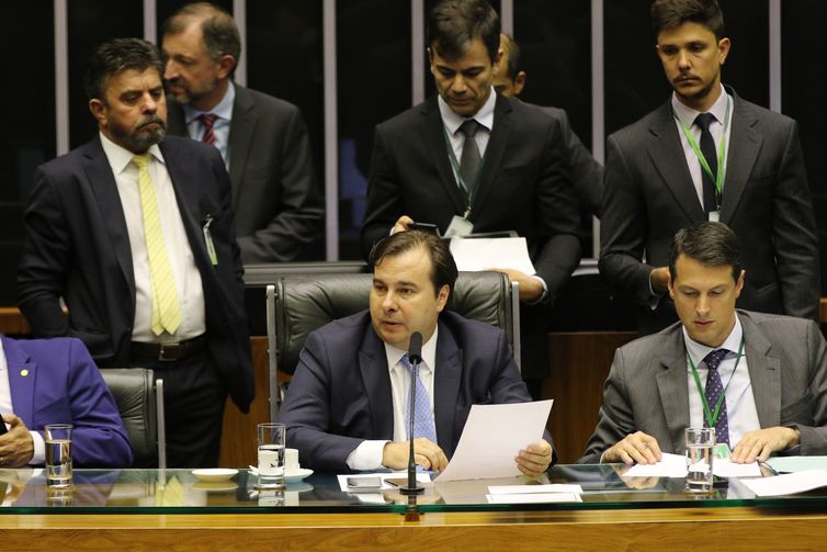 O presidente da CÃ¢mara dos Deputados, Rodrigo Maia,durante sessÃ£o que vai discutir e votar os oito destaques com sugestÃµes de mudanÃ§as ao texto-base da proposta de emenda Ã  ConstituiÃ§Ã£o da reforma da PrevidÃªncia.