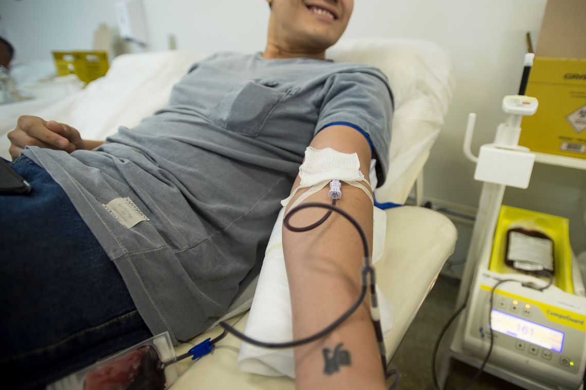 O Hemocentro lanÃ§ou o aplicativo Doe Sangue, que alerta o doador, informa e convoca para doaÃ§Ãµes de sangue. (Marcelo Camargo/AgÃªncia Brasil)