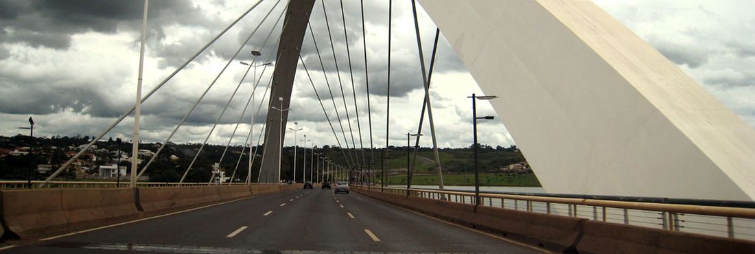 Ponte JK Ponte JK