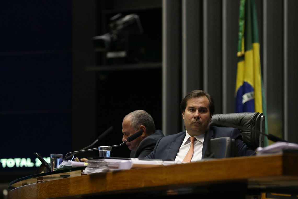 Valter Campanato/Agência Brasil Brasília - Presidente da Câmara dos Deputados, Rodrigo Maia, durante sessão plenária para discussão e votação de diversos projetos (Valter Campanato/Agência Brasil)