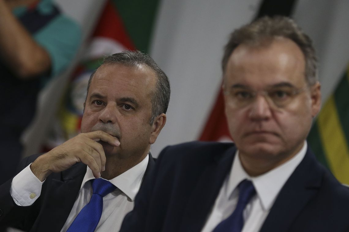 José Cruz/Agência Brasil O secretário especial da Previdência e Trabalho do Ministério da Economia, Rogerio Marinho e o relator da comissão especial da Reforma da Previdência, Samuel Moreira participam da 5ª Reunião do Fórum de Governadores.