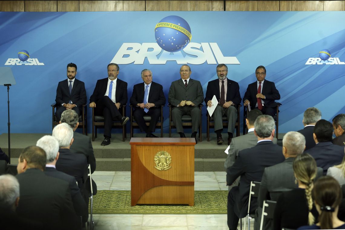 Valter Campanato/Agência Brasil O presidente Michel Temer durante cerimônia de sanção da lei que cria o Sistema Único de Segurança (SUSP), no Palácio do Planalto.