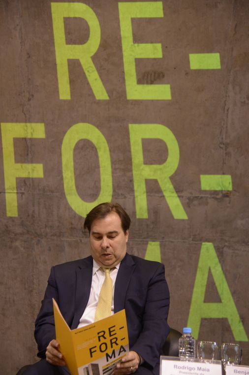 Tânia Rêgo/Agência Brasil O presidente das Câmara dos Deputados, Rodrigo Maia, participa do seminário Reforma da Previdência - uma Reflexão Necessária, no Centro Cultural da FGV, no Rio de Janeiro.
