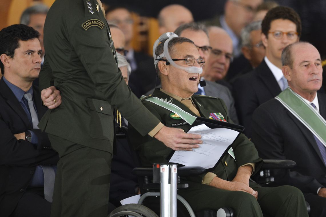 Valter Campanato/Agência Brasil O Presidente Jair Bolsonaro participa da solenidade de passagem de Comando do Exército do general Eduardo Dias da Costa Villas Bôas ao general Edson Leal Pujol.