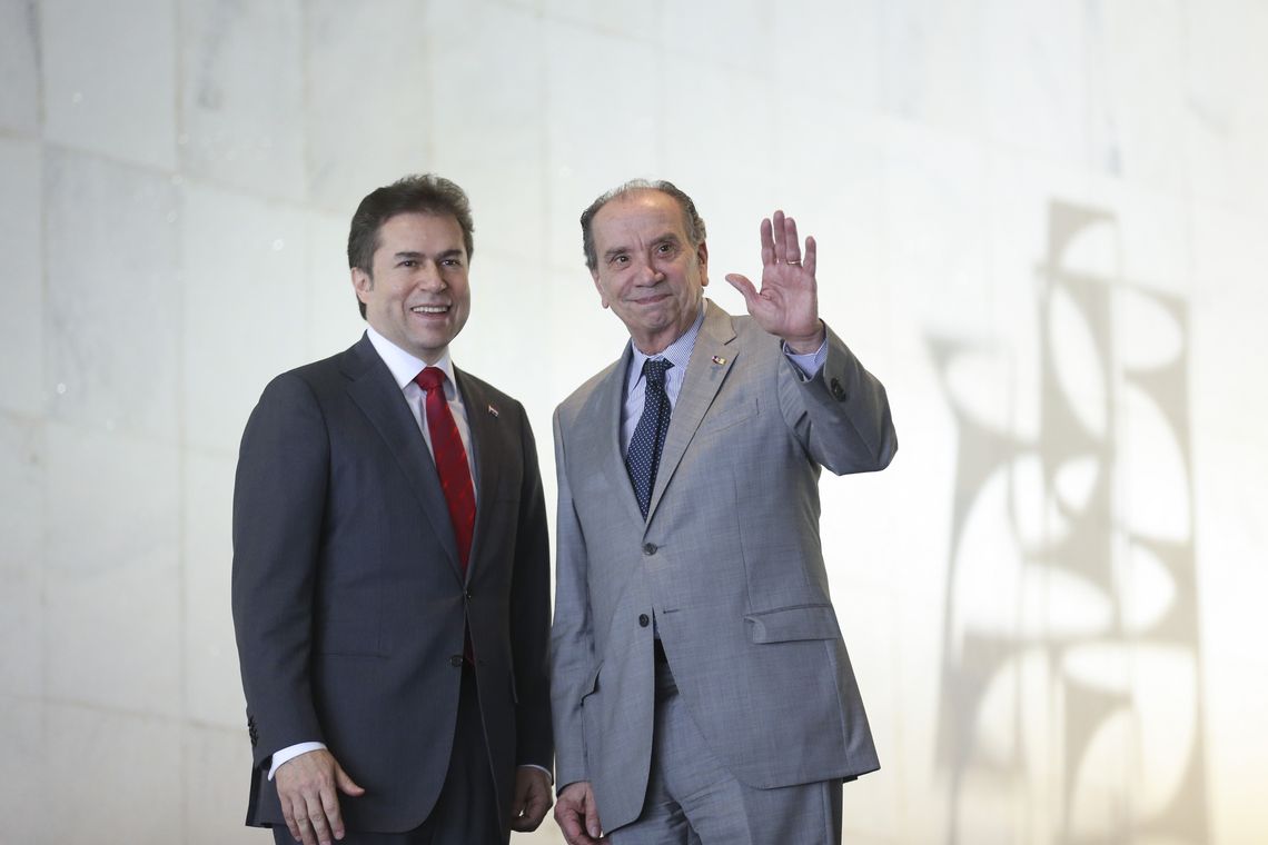 José Cruz/Agência Brasil O ministro das Relações Exteriores, Aloysio Nunes Ferreira, e o chanceler do Paraguai, Luis Alberto Castiglioni, durante encontro no Palácio Itamaraty.