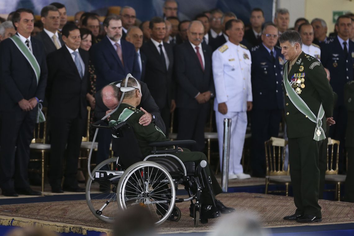 Valter Campanato/Agência Brasil O Presidente Jair Bolsonaro participa da solenidade de passagem de Comando do Exército do general Eduardo Dias da Costa Villas Bôas ao general Edson Leal Pujol.