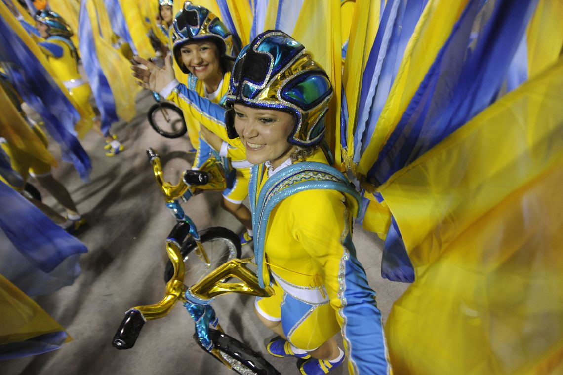 Tania Rego Rio de Janeiro - Escolas de samba do Grupo Especial se apresentam no Sambódromo da Marquês de Sapucaí, no segundo dia de desfiles (Fernando Frazão/Agência Brasil)