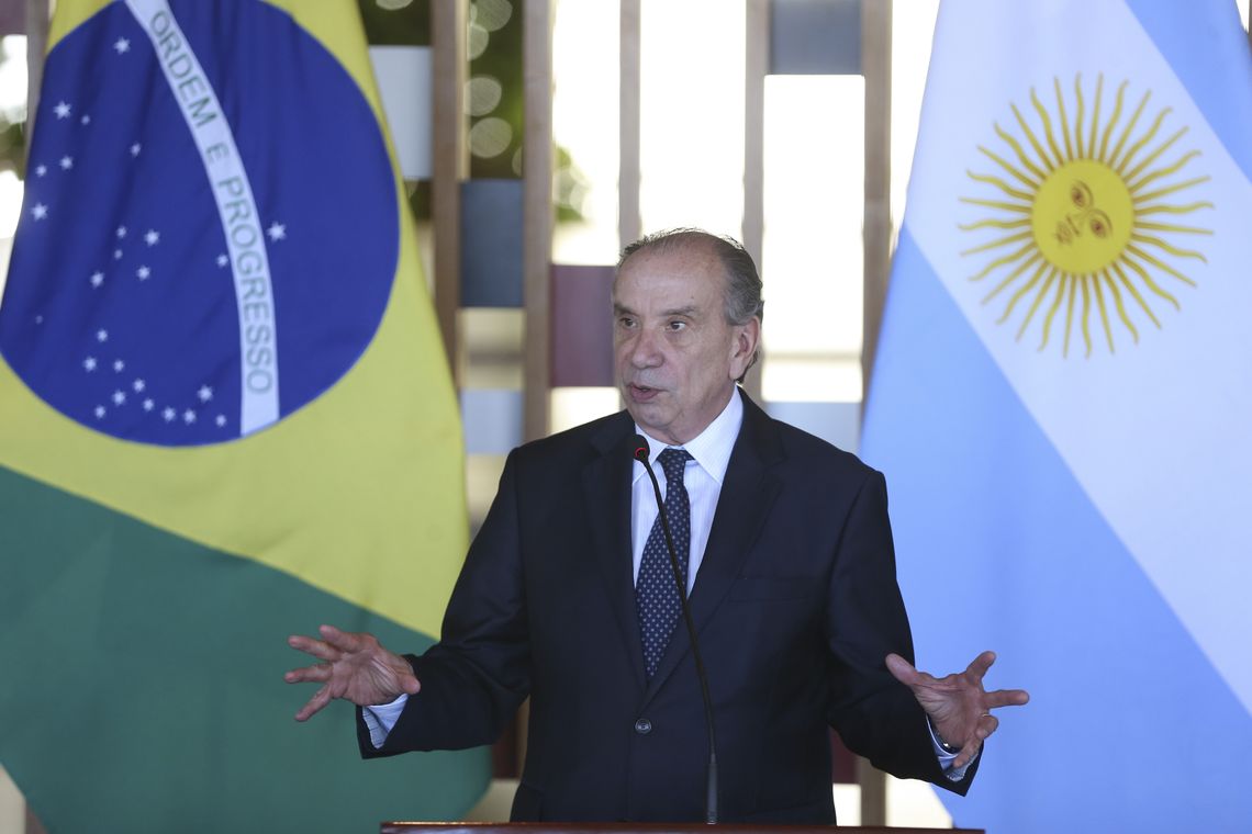 José Cruz/Agência Brasil Brasília - Os ministros Aloysio Nunes, das Relações Exteriores, e Jorge Faurie, das Relações Exteriores e Culto da Argentina, durante coletiva no Palácio Itamaraty (José Cruz/Agência Brasil)