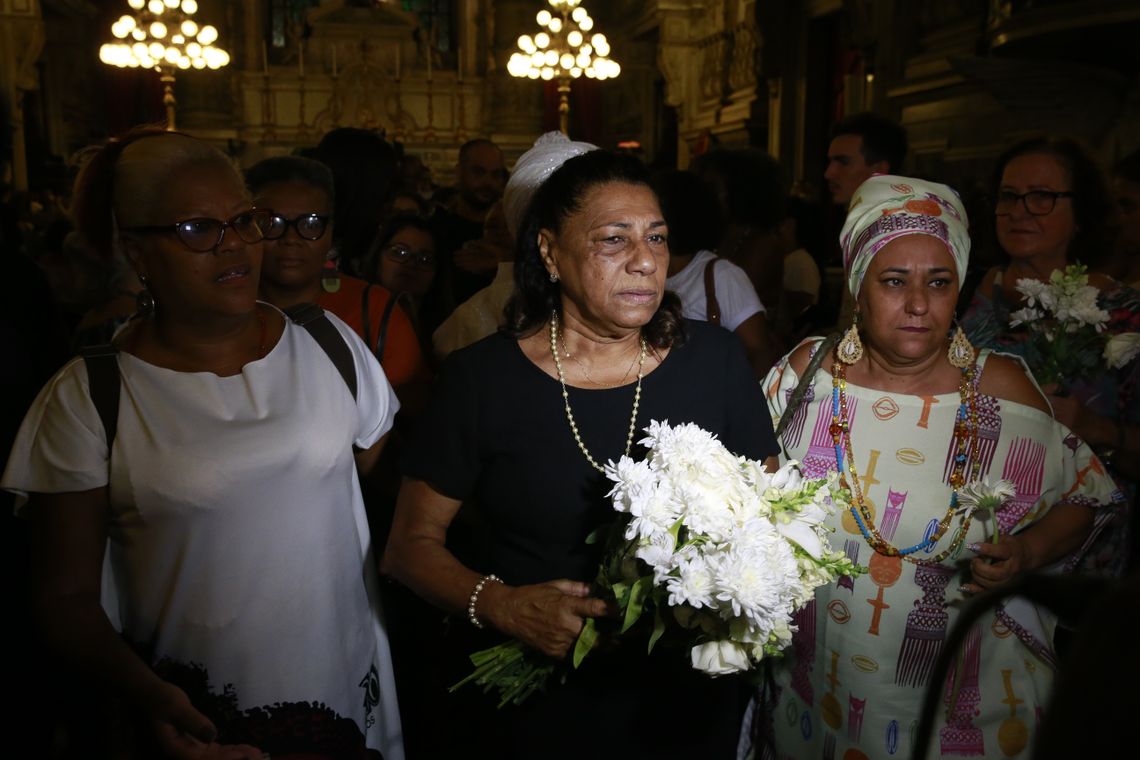 Tomaz Silva/Agência Brasil Missa na Igreja da Candelária, no Rio de Janeiro, lembra um ano do assassinato da vereadora Marielle Franco e do motorista Anderson Gomes.