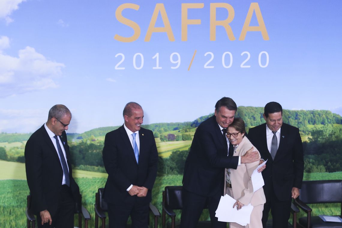 Antonio Cruz/Agência Brasil O presidente Jair Bolsonaro e a ministra da Agricultura, Tereza Cristina, durante lançamento do Plana Safra 2019/2020 em cerimônia no Palácio do Planalto.
