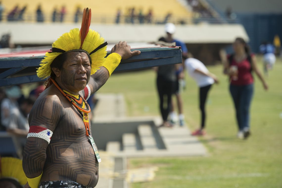 Marcelo Camargo/Agência Brasil Palmas - As etnias Kayapó Mebêndôkre e índios do Panamá disputam partida de futebol na primeira rodada dos Jogos Mundiais dos Povos Indígenas (Marcelo Camargo/Agência Brasil)