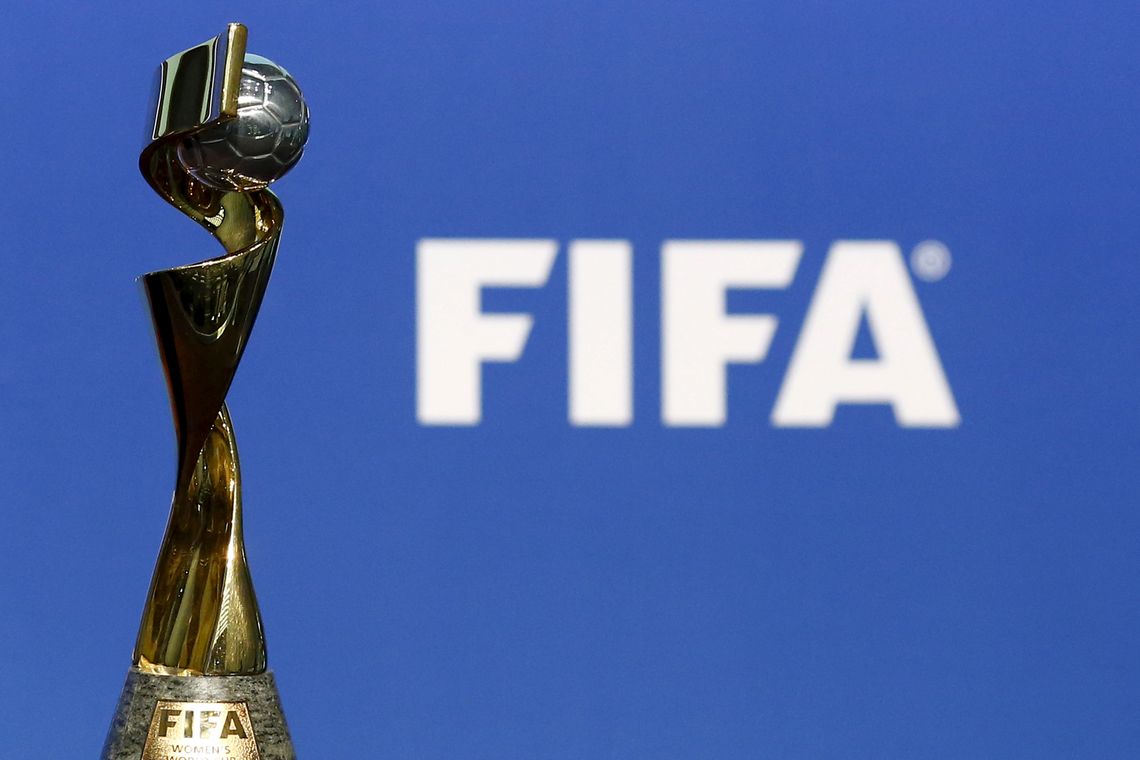 Troféu da Copa do Mundo de Futebol Feminino.