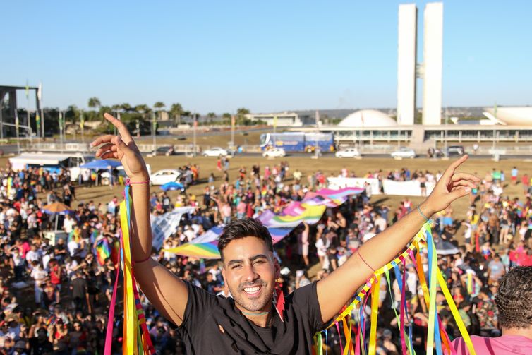 Fabio Rodrigues Pozzebom/Agência Brasíl 22ª Parada do Orgulho LGBTQI de Brasília. Na foto, Lufe