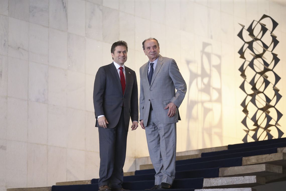 José Cruz/Agência Brasil O ministro das Relações Exteriores, Aloysio Nunes Ferreira, e o chanceler do Paraguai, Luis Alberto Castiglioni, durante encontro no Palácio Itamaraty.