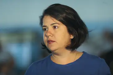 Marcelo Camargo/Agência Brasil/Agência Brasil A coordenadora de gestão da política nacional de enfrentamento ao tráfico de pessoas do Ministério da Justiça, Marina Almeida, durante a abertura da 5ª Semana de Enfrentamento ao Tráfico de Pessoas, na Rodoviária Interestadual de Brasília.