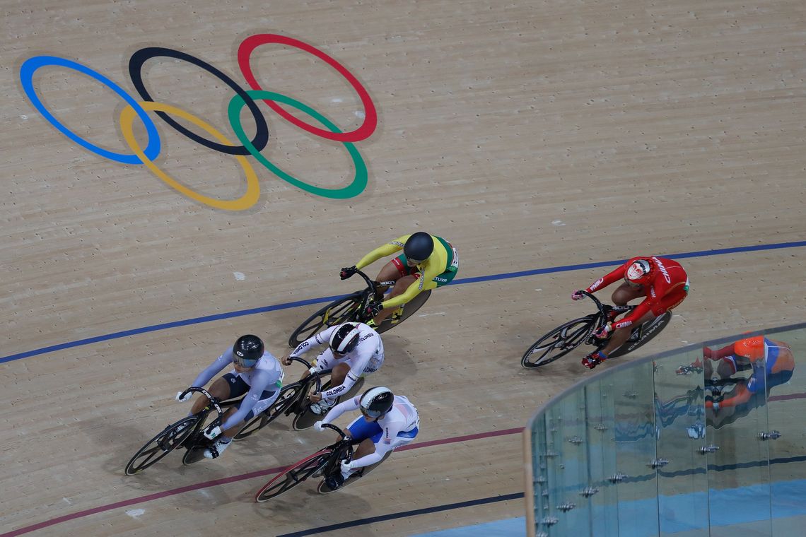 Fernando Frazão/Agência Brasil Rio de Janeiro - Bateria da sefunda fase da corrida Keirin de ciclismo no Velódromo dos Jogos Rio 2016, no Parque Olímpico. (Fernando Frazão/Agência Brasil)