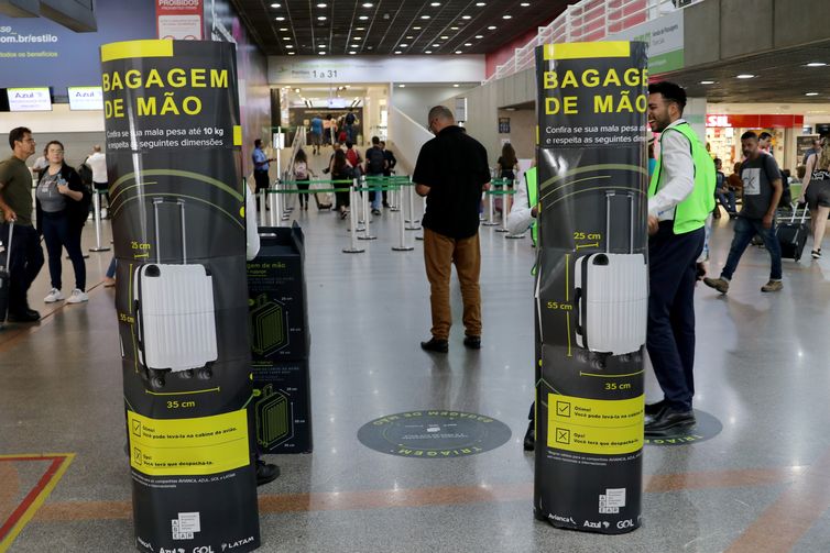 Movimentação no Aeroporto Internacional de Brasília.