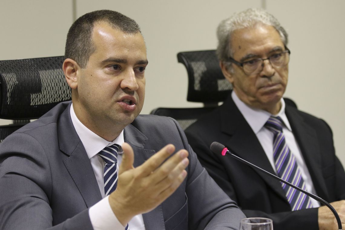 A Receita Federal divulga balanço parcial da entrega das declarações do IRPF 2019. Participam da entrevista, o subsecretário de Arrecadação, Cadastro e Atendimento, Frederico Faber e o supervisor nacional do IR, Joaquim Adir.