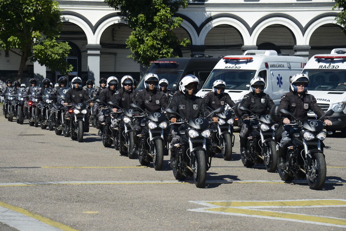 Tomaz Silva/Agência Brasil O governador Wilson Witzel participa de entrega, pelo Gabinete de Intervenção Federal, de viaturas para a Polícia Militar no Batalhão de Choque, no centro do Rio.