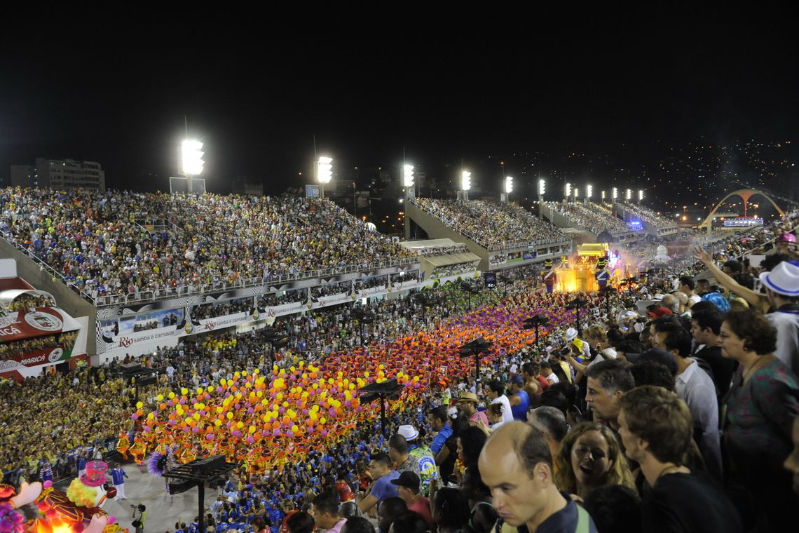Tania Rego Rio de Janeiro - Escolas de samba do Grupo Especial se apresentam no Sambódromo da Marquês de Sapucaí, no segundo dia de desfiles (Fernando Frazão/Agência Brasil)