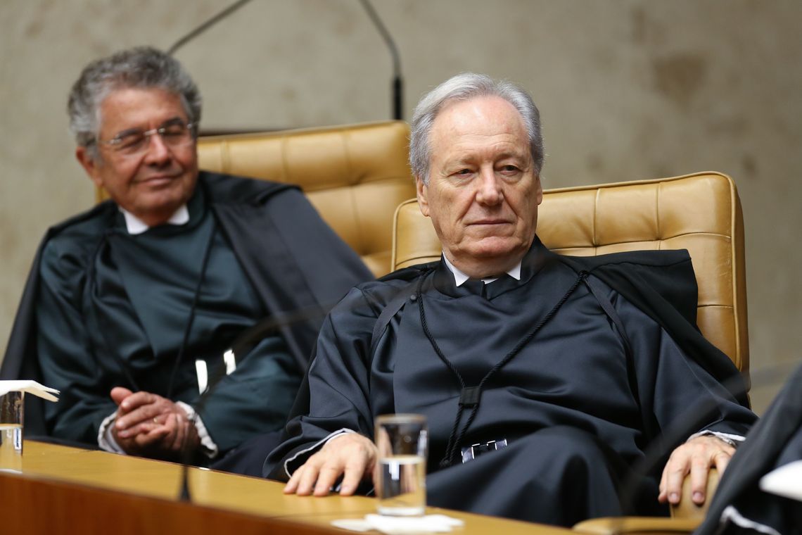Fabio Rodrigues Pozzebom/Agência Brasil Os ministros do STF Marco Aurélio e Ricardo Lewandowski durante solenidade de posse do novo presidente do Supremo Tribunal Federal (STF), ministro Dias Toffoli.