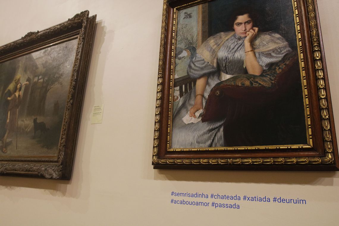 Fernando Frazão/Agência Brasil Exposição Hashtags da Arte, no Museu Nacional de Belas Artes, usa palavras-chave da internet em obras do acervo para engajar o público nas redes sociais.