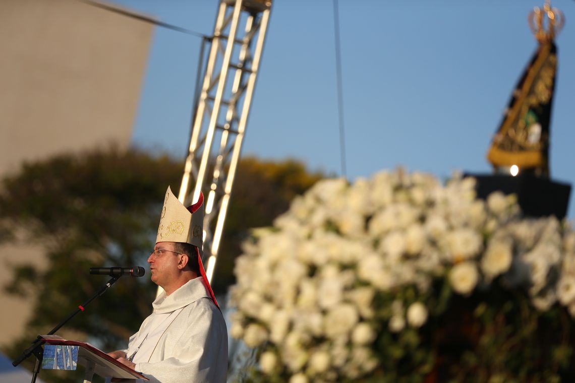 Marcello Casal jr/Agência Brasil Brasília - Arquidiocese de Brasília realiza missa solene e procissão durante Festa da Padroeira - Nossa Senhora Aparecida, na Esplanada dos Ministérios (Marcello Casal Jr/Agência Brasil)