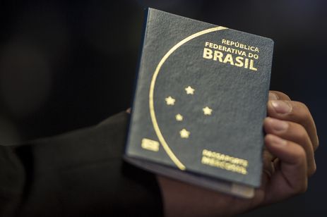 - /h5
/div /div
h2 Placas /h2
p Na transmissão ao vivo, Bolsonaro disse que pretende conversar com o ministro da Infraestrutura, Tarcísio Frei