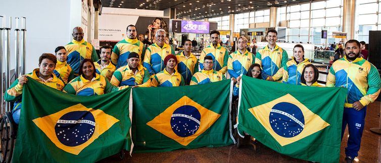 Equipe brasileira no Mundial ParalÃ­mpico de Halterofilismo, em Nur-Sultan, no CazaquistÃ£o
