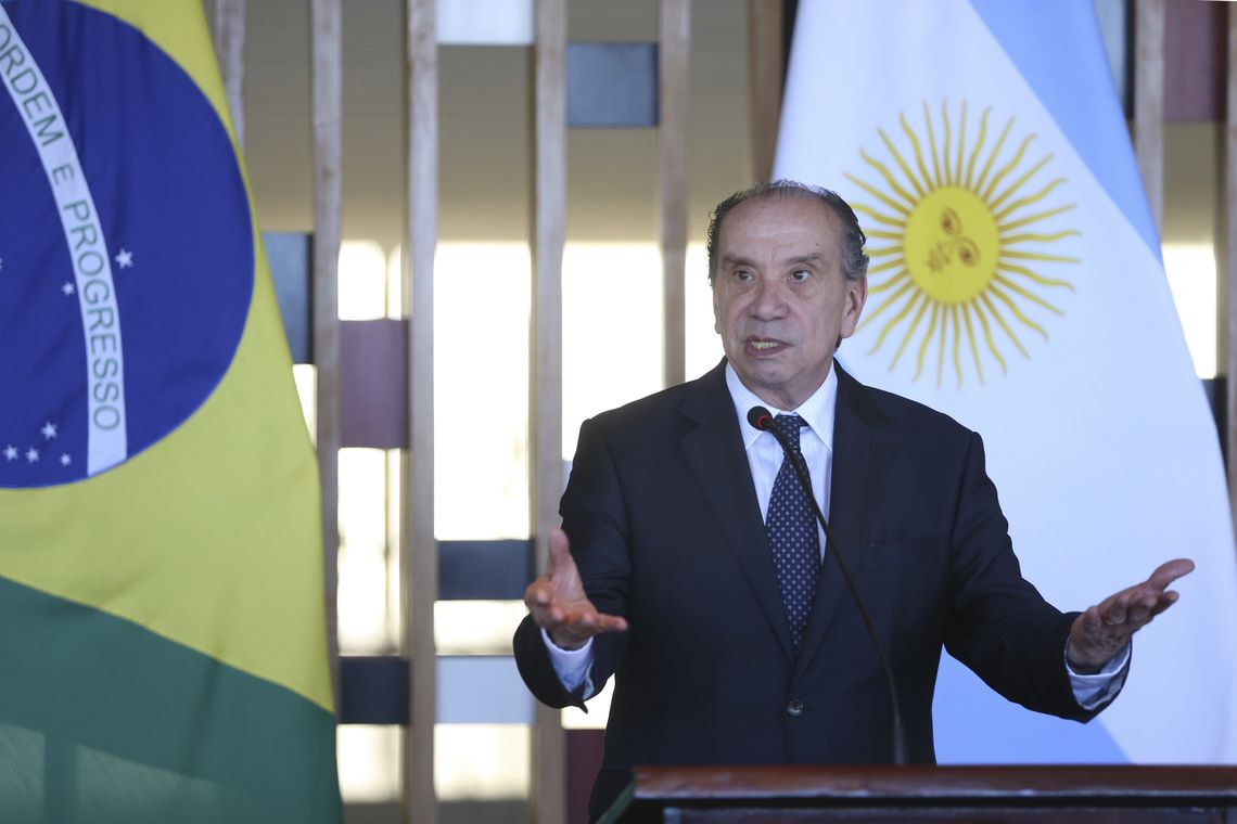 José Cruz/Agência Brasil Brasília - Os ministros Aloysio Nunes, das Relações Exteriores, e Jorge Faurie, das Relações Exteriores e Culto da Argentina, durante coletiva no Palácio Itamaraty (José Cruz/Agência Brasil)