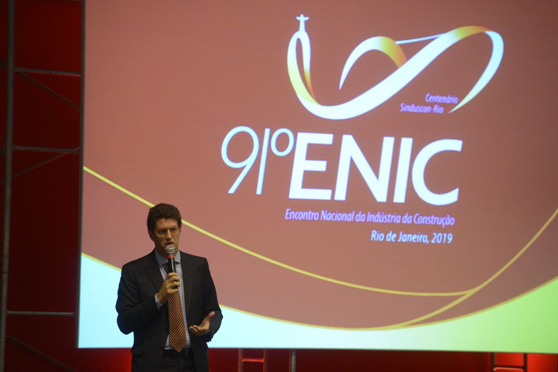 O ministro do Meio Ambiente, Ricardo Salles, fala no 91º Encontro Nacional da Indústria da Construção (Enic), na Barra da Tijuca, zona oeste do Rio de Janeiro.