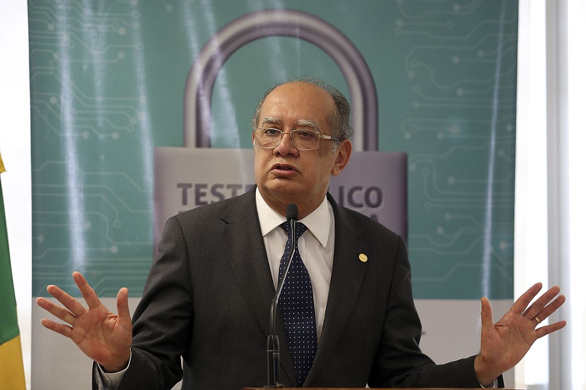 José Cruz/Agência Brasil Brasília - O presidente do TSE, Gilmar Mendes apresenta o relatório parcial dos trabalhos de quatro dias do Teste Público de Segurança 2017 (TPS 2017) do Sistema Eletrônico de Votação (José Cruz/Agência Brasil)