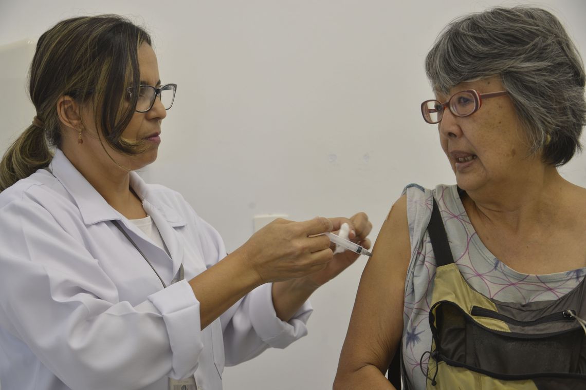 Campanha Nacional de VacinaÃ§Ã£o contra a gripe, que serÃ¡ realizada entre os dias 23 de abril a 1Âº de junho em todo paÃ­s, no Centro de SaÃºde Pinheiros, regiÃ£o oeste.