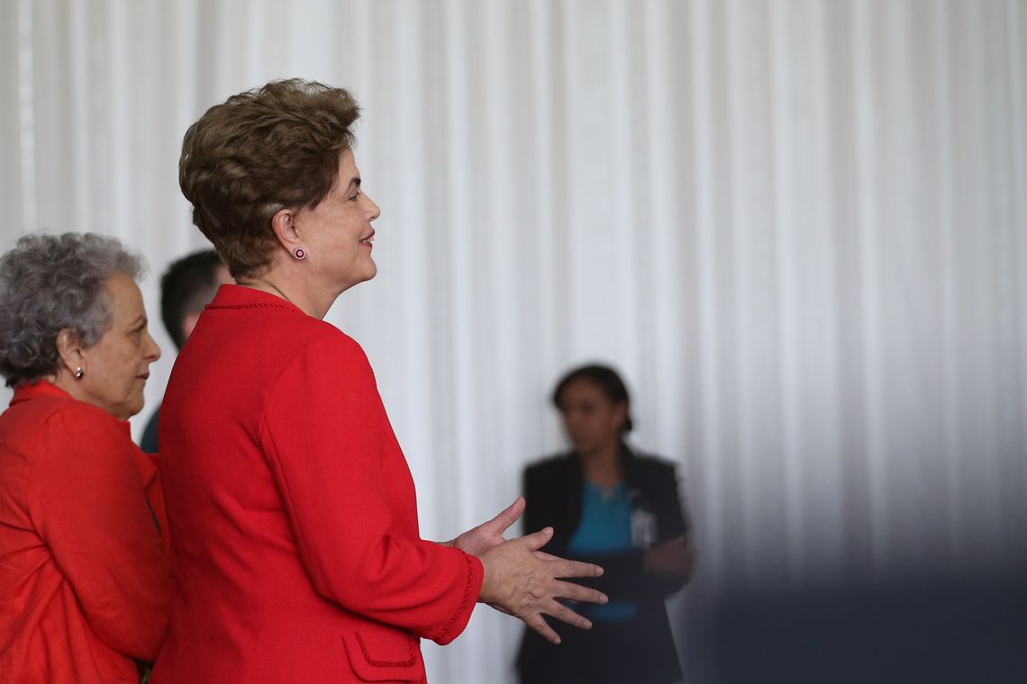 José Cruz/Agência Brasil Brasília - Em pronunciamento no Palácio da Alvorada, Dilma Rousseff diz que, com a aprovação do impeachment, sofreu o segundo golpe de Estado em sua vida (José Cruz/Agência Brasil)