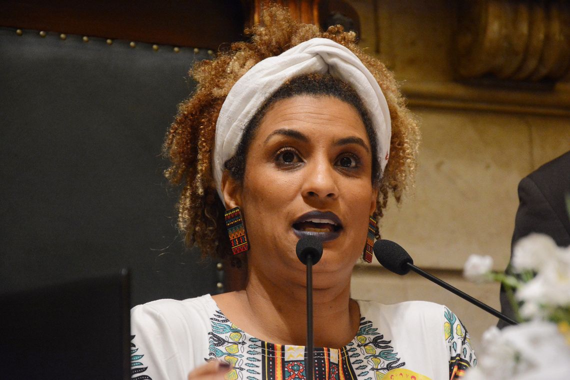 Marielle Franco em registro de novembro de 2017/EFE/Mário Vasconcellos/Direitos Reservados Marielle Franco em registro de novembro de 2017