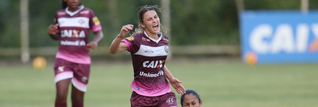 Futebol Feminino: Ferroviária vence Botafogo Futebol Feminino: Ferroviária vence Botafogo e está na final do Campeonato Brasileiro