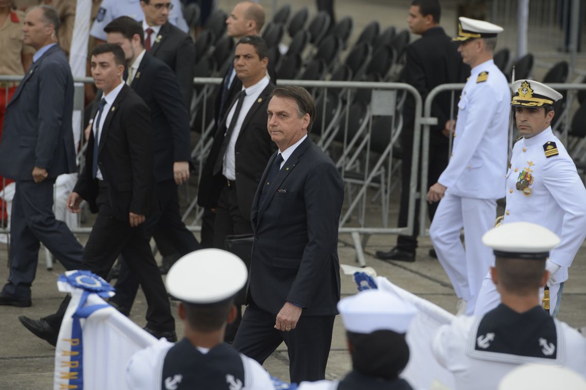 Tomaz Silva/Agência Brasil O presidente Jair Bolsonaro participa da cerimônia em comemoração ao Dia da Vitória e Imposição da Medalha da Vitória no Monumento Nacional aos Mortos da Segunda Guerra Mundial, no Aterro do Flamengo, no Rio de Janeiro.