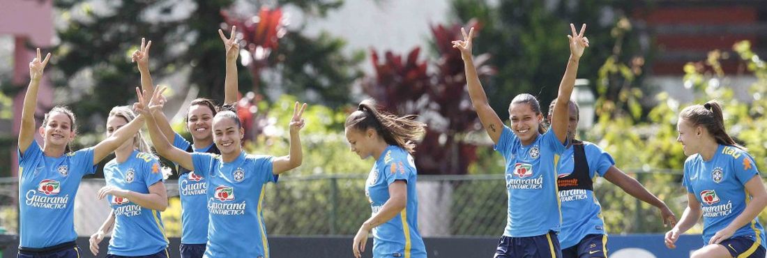 Seleção Feminina treinou nesta quinta-feira na Granja Comary