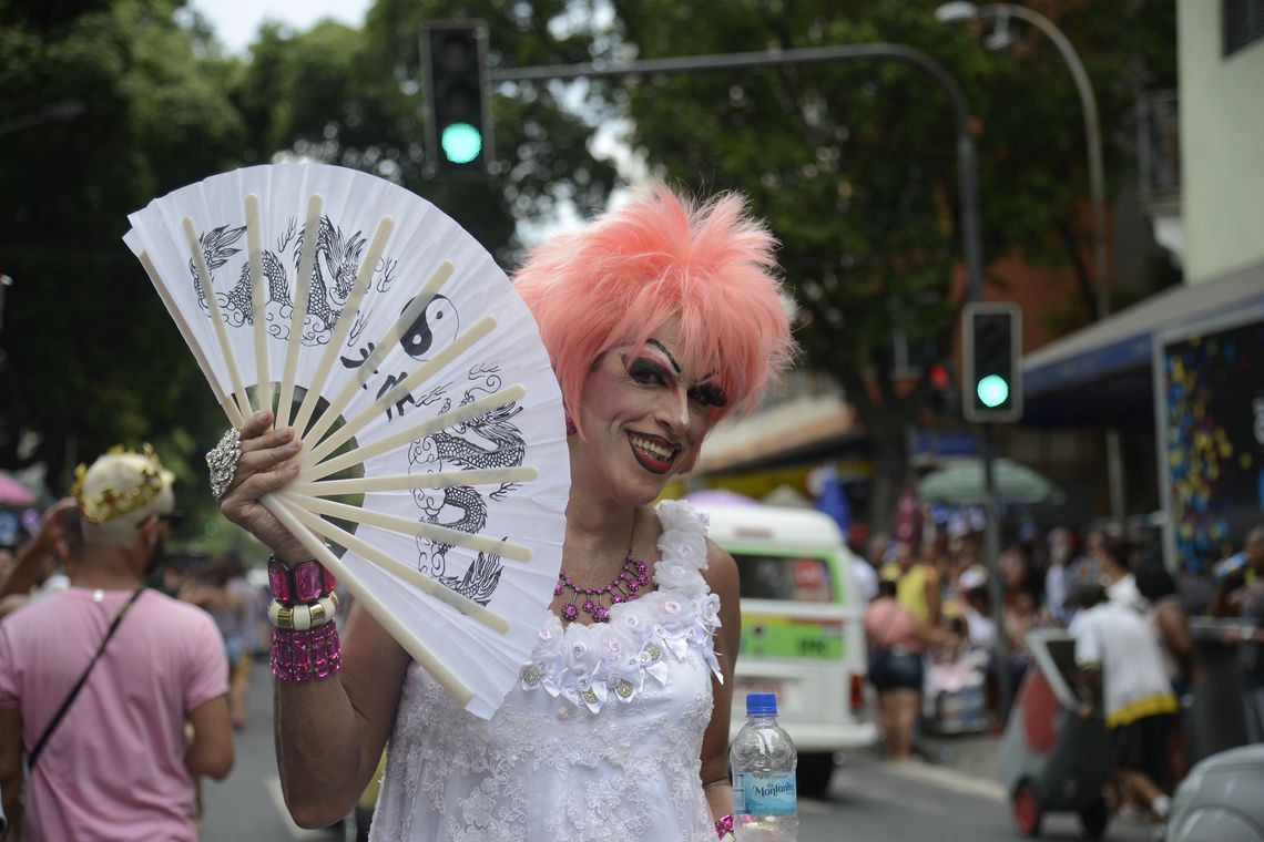 Fernando Frazão/Agência Brasil Rio de Janeiro - Bloco Banda das Quengas comemora 28 carnavais na Lapa (Fernando Frazão/Agência Brasil)