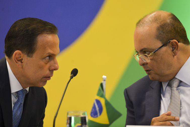 Os governadores eleitos Ibaneis Rocha (DF) e João Doria (SP), durante Fórum de Governadores eleitos e reeleitos, em Brasília.