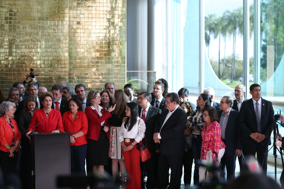 José Cruz/Agência Brasil Brasília - Em pronunciamento no Palácio da Alvorada, Dilma Rousseff diz que, com a aprovação do impeachment, sofreu o segundo golpe de Estado em sua vida (José Cruz/Agência Brasil)