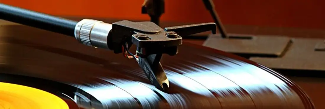 Discos de Vinil voltam ao mercado do país Disco de Vinil