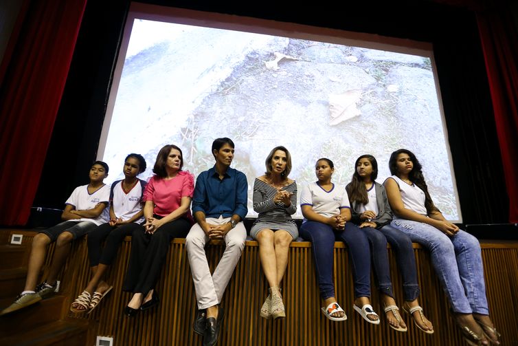 Professores e alunos vencedores da mostra "FICA Atitude" falam sobre o filme premiado.