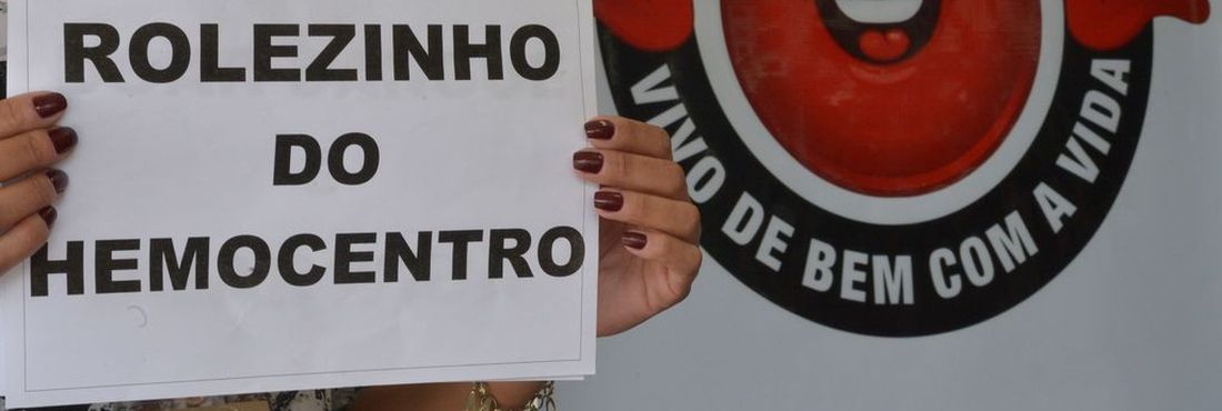 Rolezinho no Hemocentro Brasilienses organizaram mutirão para doar sangue em alusão aos rolezinhos