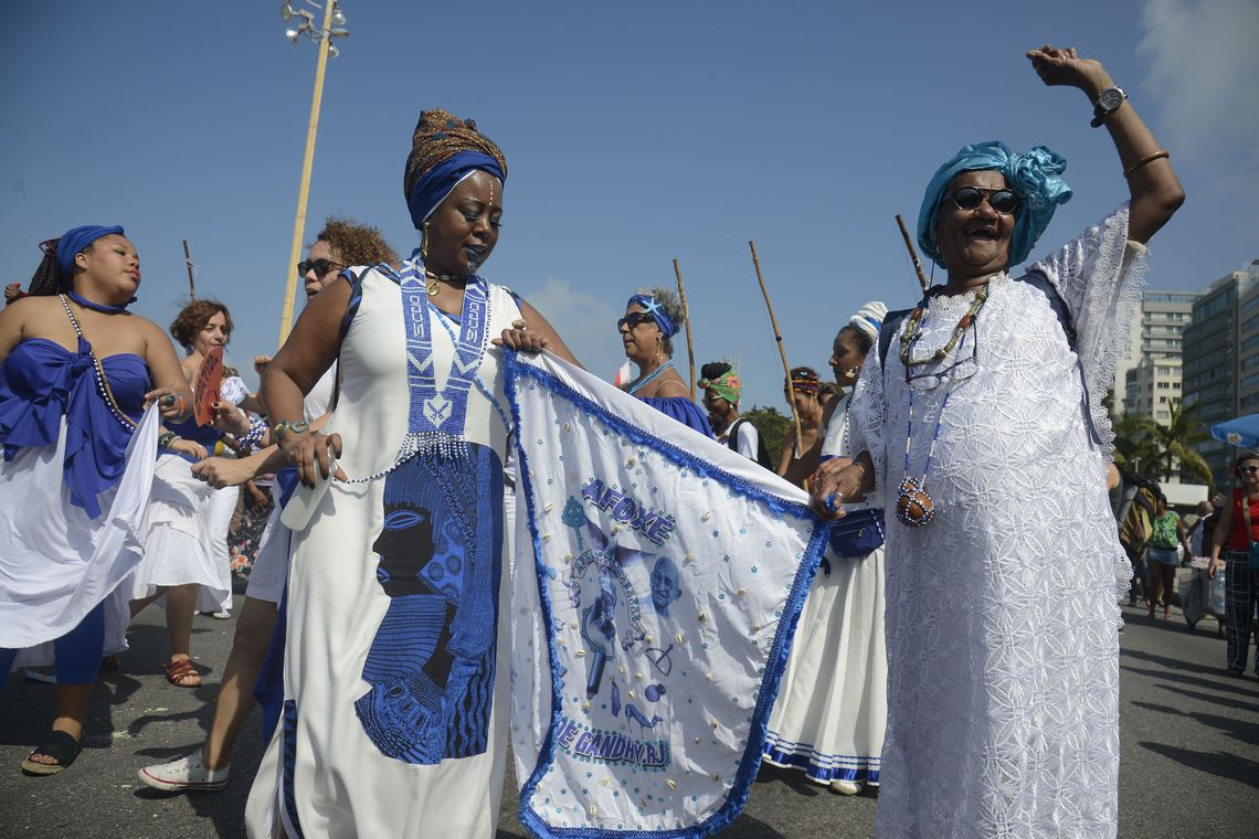 Fernando Frazão/Agência Brasil O Fórum Estadual de Mulheres Negras do Rio de Janeiro realizou pelo quinto ano consecutivo, a Marcha das Mulheres Negras, na orla de Copacabana, zona sul da capital.