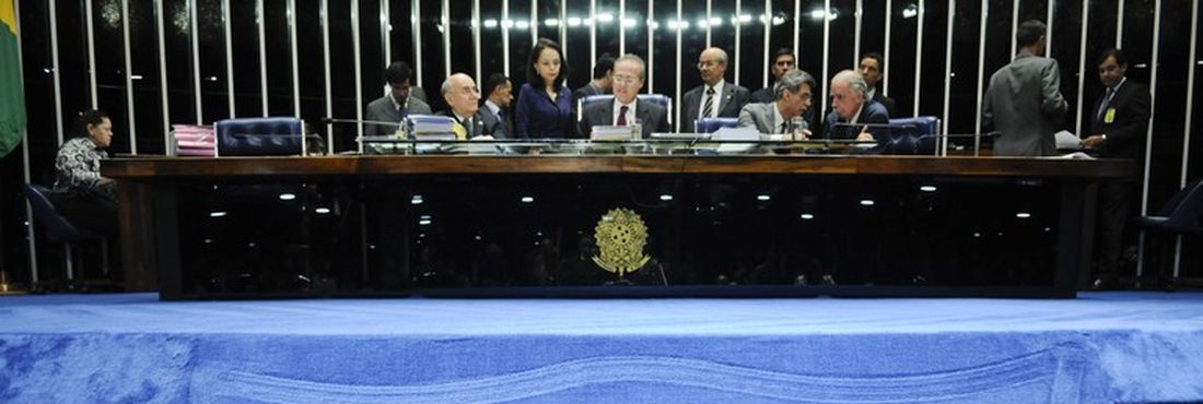 Senado O presidente do Congresso vai convocar reunião para a próxima semana para discutir a pauta